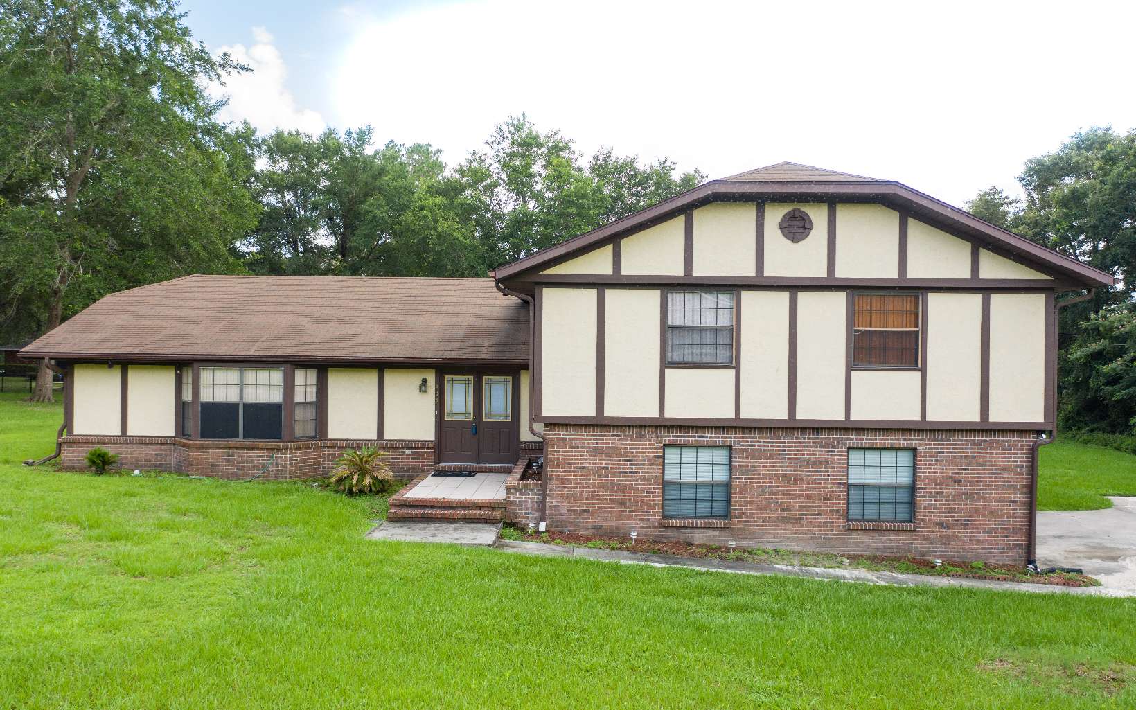 238 SW Blueberry Place