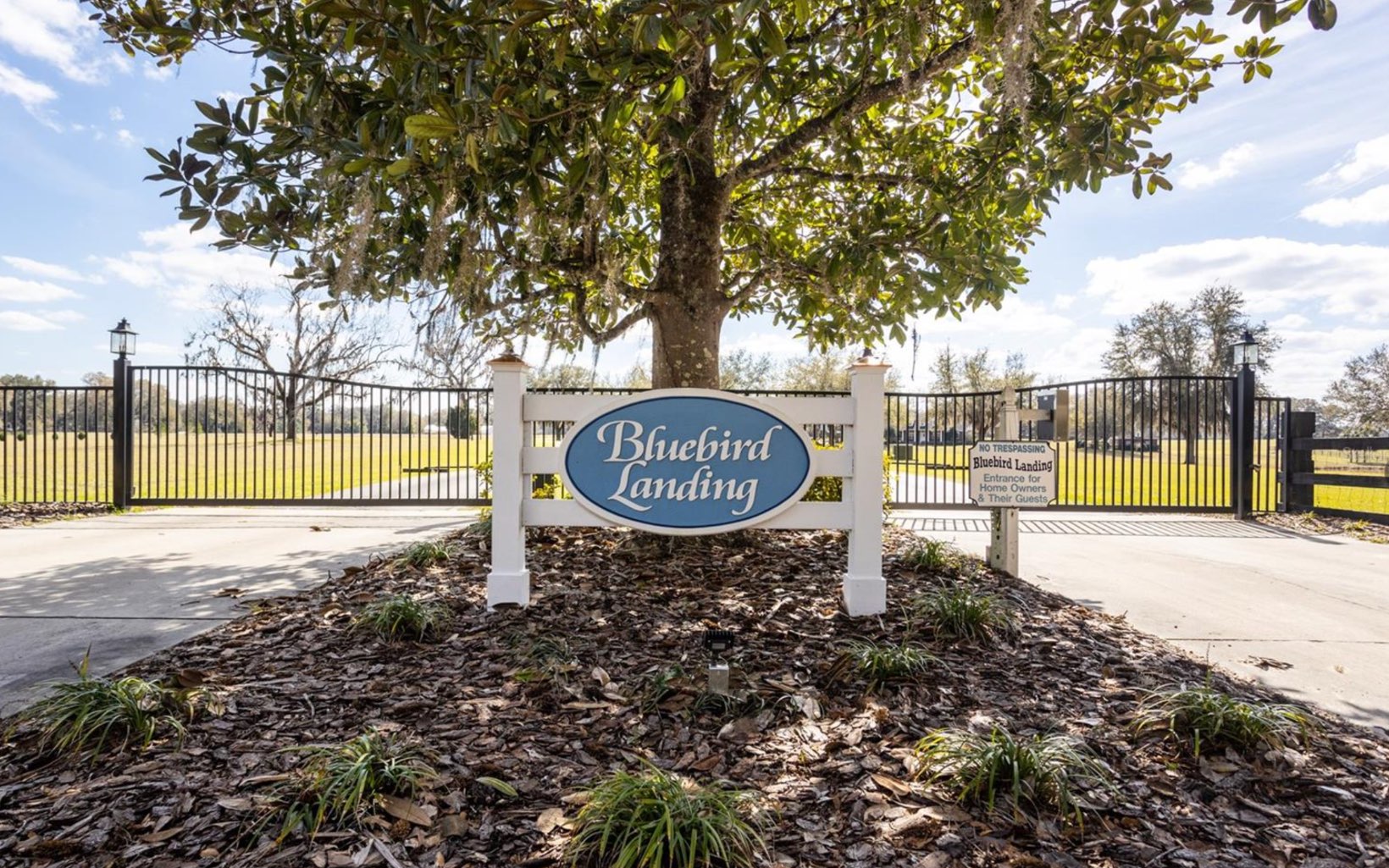 SW Blue Bird Court, Lot