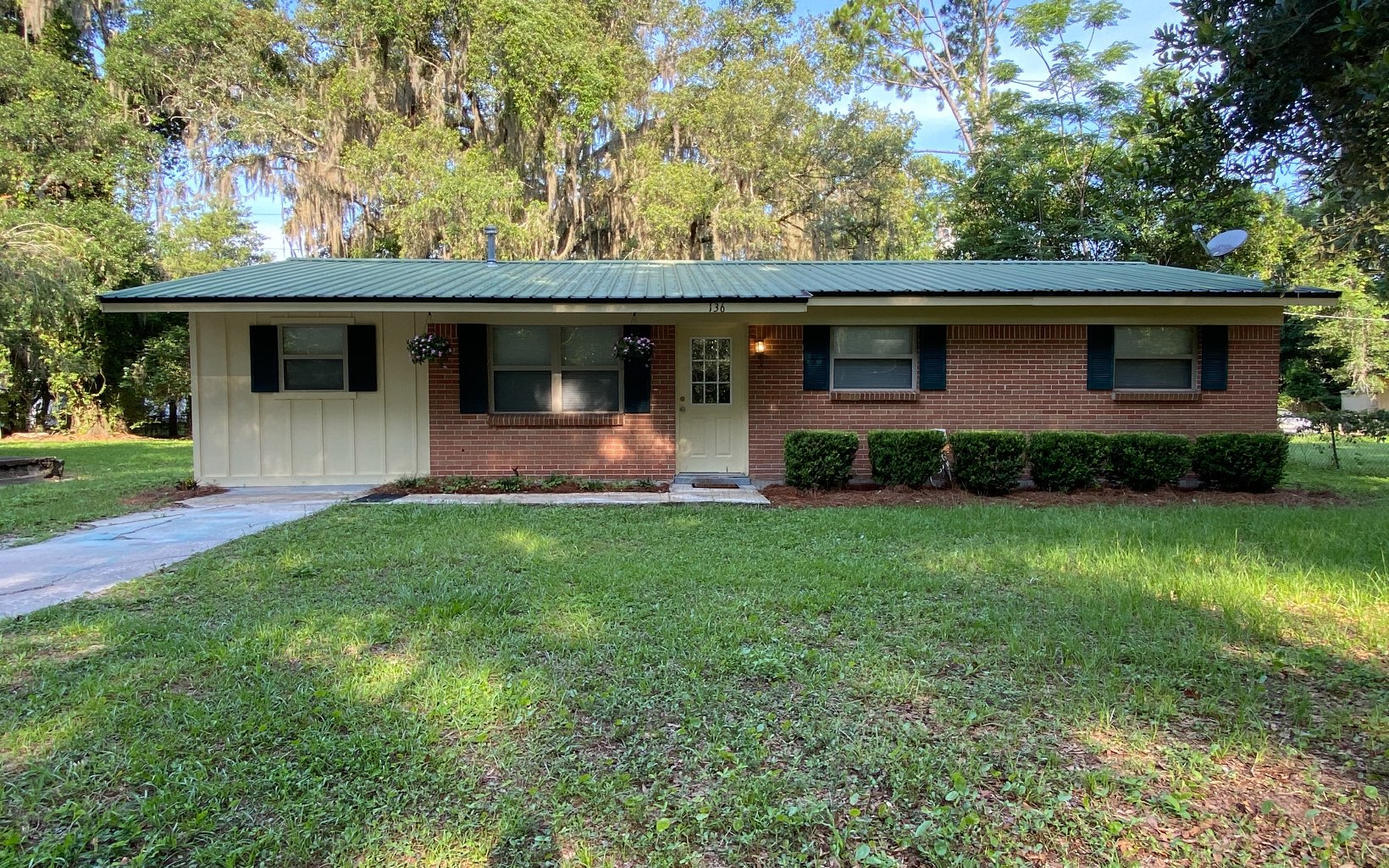 136 NE Derby Terrace