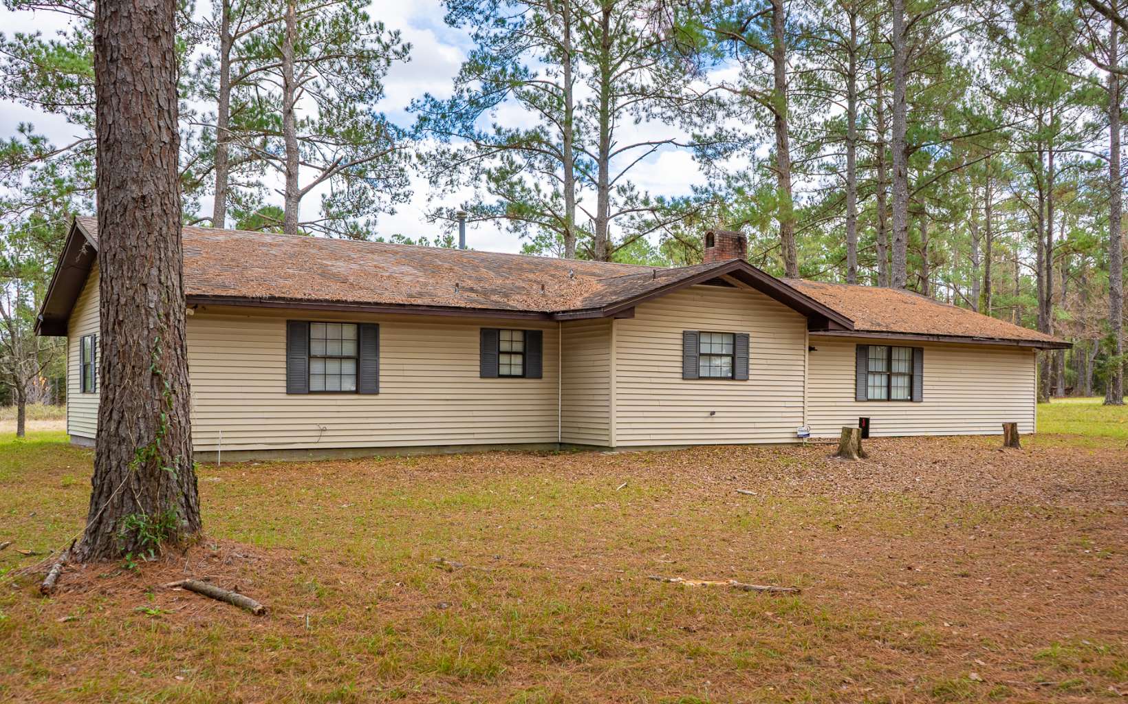3820 161st Rd