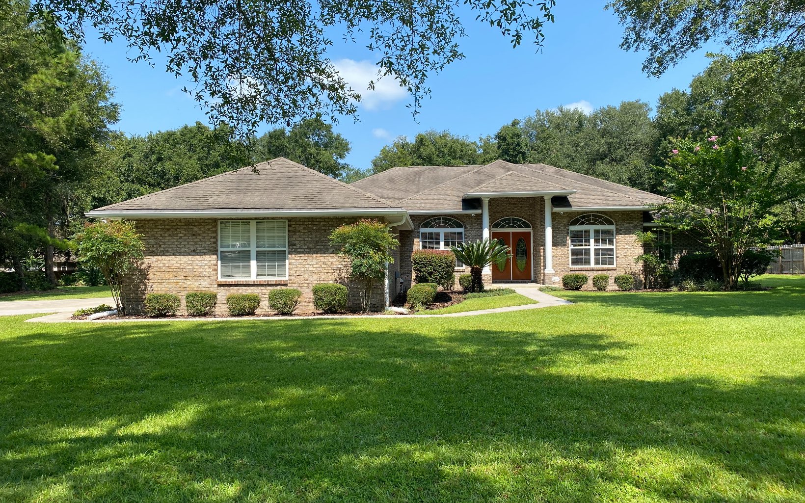 254 NW Lake Valley Terrace