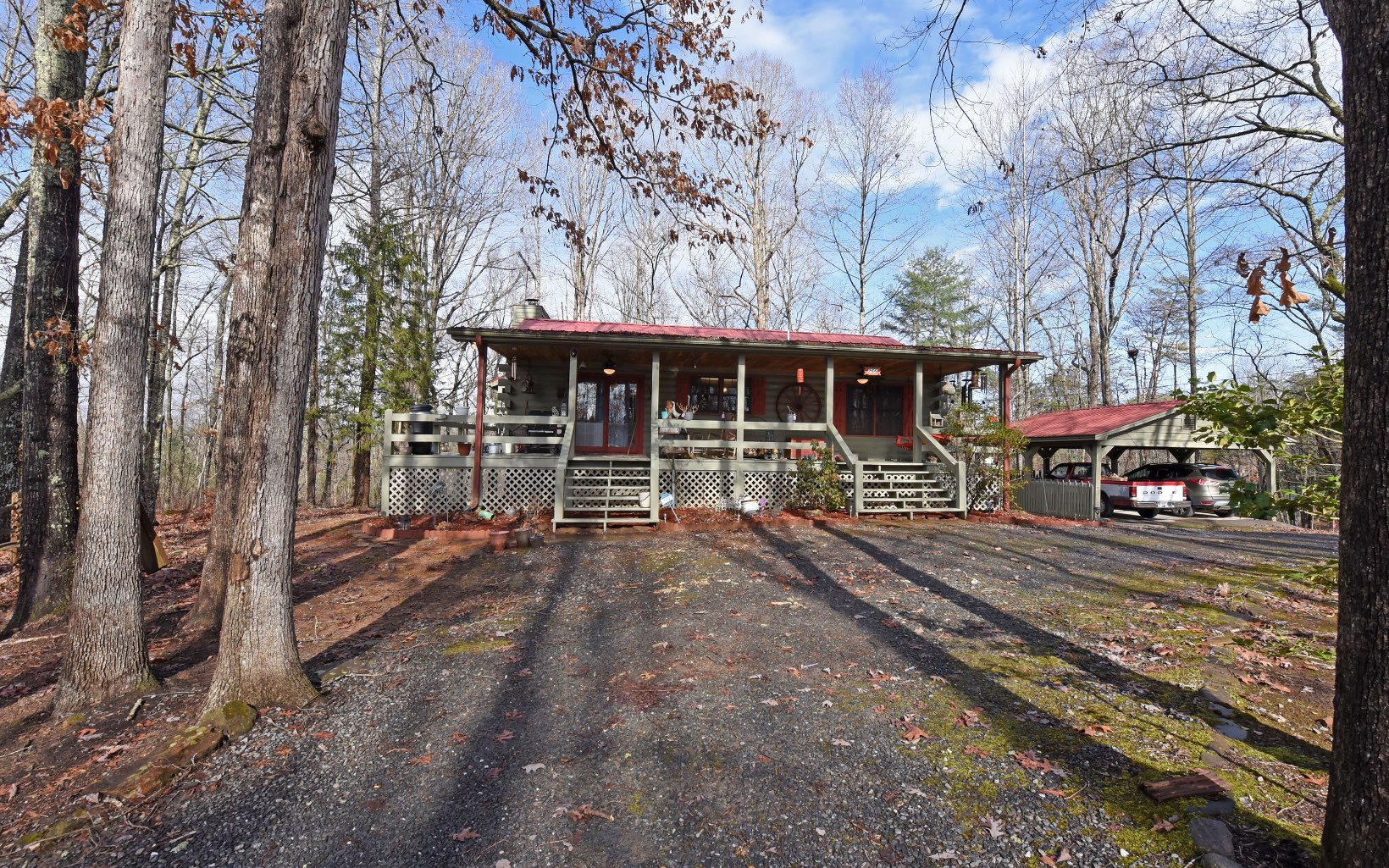 A nice little ranch located in a private neighborhood just minutes from downtown and the Blue Ridge Marina. Give this one a little TLC and make it yours! Great starter home!