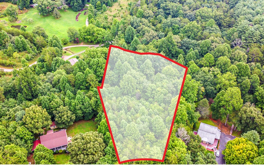 Set back deep into the quiet bedroom subdivision of Woodlake sits this wooded, 1.35 acre lot just waiting for your custom home plans. Close proximity to downtown Young Harris, Blairsville, and Hiawassee, this property has a level/gentle terrain, mature trees, small creek, and seasonal long-range mountain views. Available community water, high-speed internet, and phone service. Come and enjoy a real sense of community in the mountains!