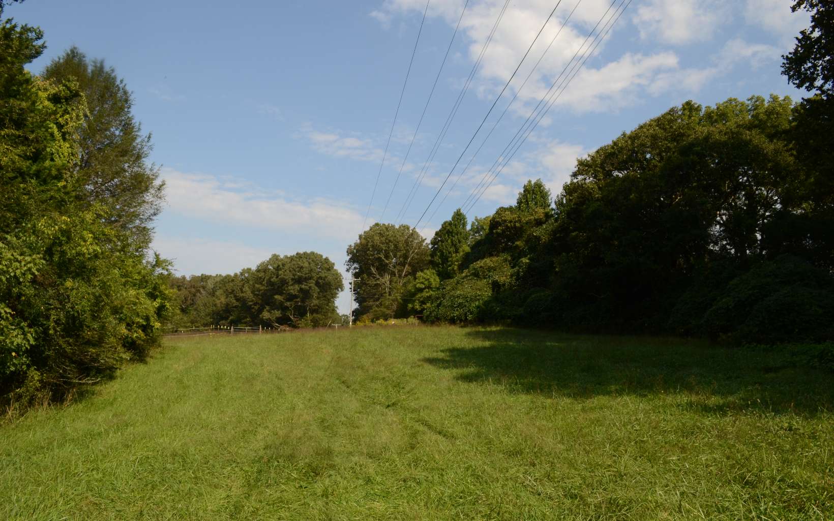 UNRESTRICTED 12.14 acres with a view, stream, pasture & hardwoods-this property has it all. Build your dream home or divide lot for tiny homes. Minutes to the Ocoee River & whitewater rafting, Toccoa River, McCaysville & Blue Ridge GA, & Murphy NC.