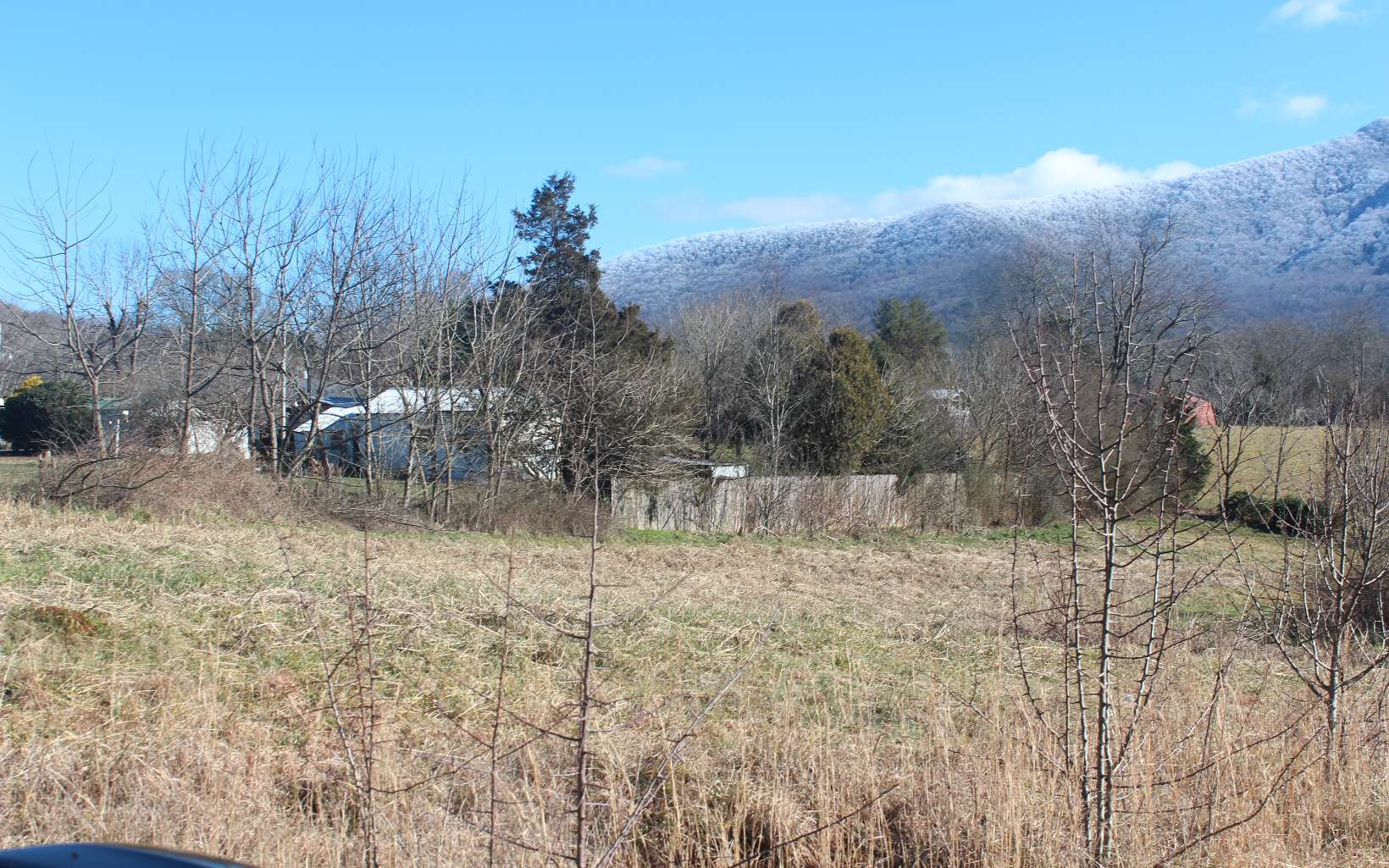 Awesome views with no steep climb on this very gentle building lot. Underground Utilities, Wide paved roads, City water and sewer available. Cose to Young Harris College, Brasstown Valley Resort, golf, shopping & dining. Don’t miss out on your opportunity to choose from 17 lots. Unlimited possibilities with this location.