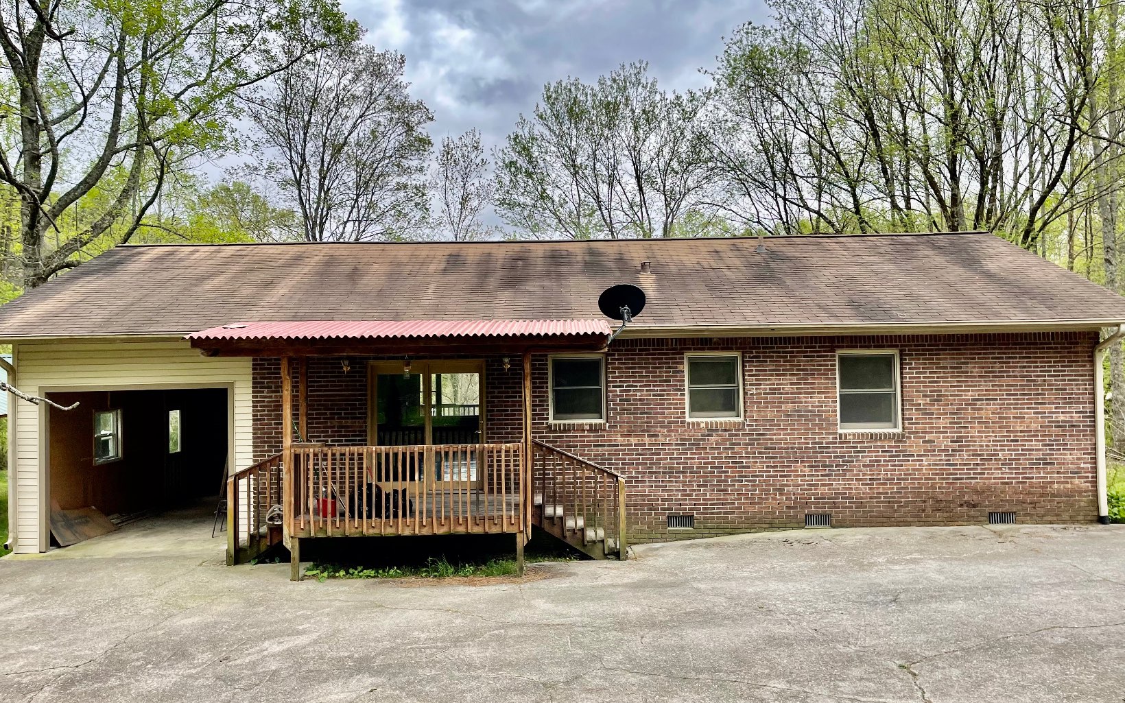 496 JACKIE COVE RD, Hayesville, NC 28904
