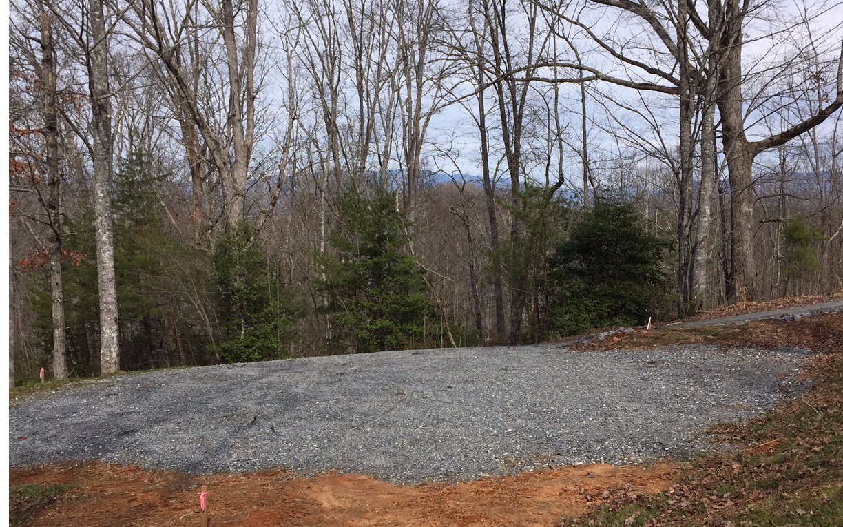 Great location for building lot, near Lake Chatuge, marina, USFS and Hiawassee. Good mountain views for price point, very affordable. Public water, C & R's, paved road, graded building site, underground utilities.