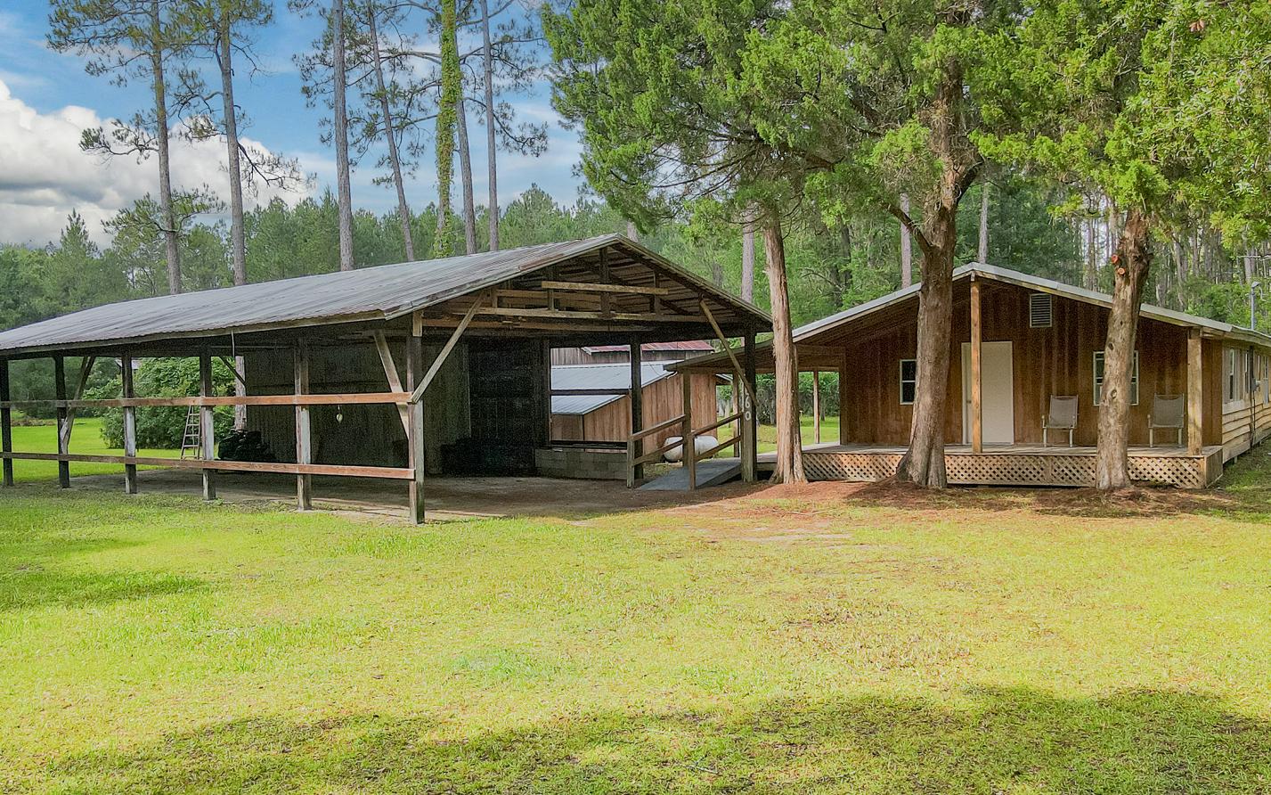 Sold 660 NE Harrington Court Lake City FL 32055 MLS# 116122